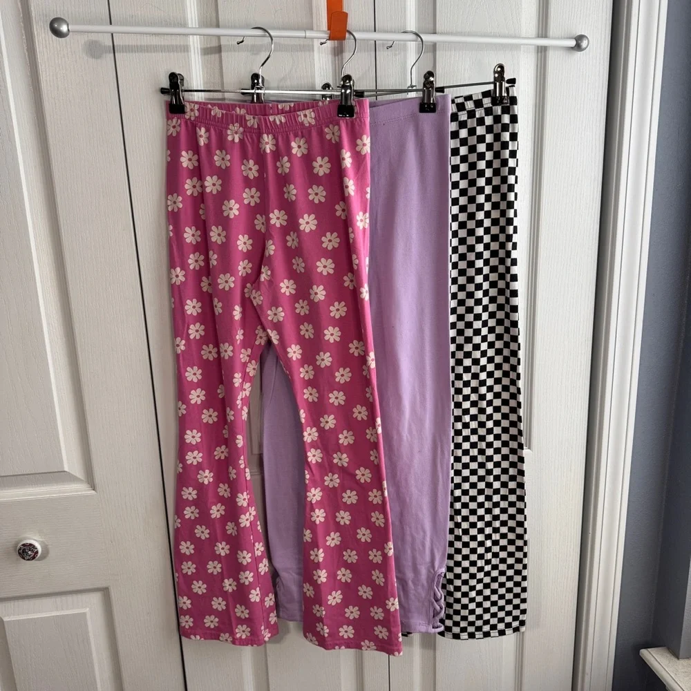 Old Navy lot of 3 leggings size XL 14-16 flower checkered